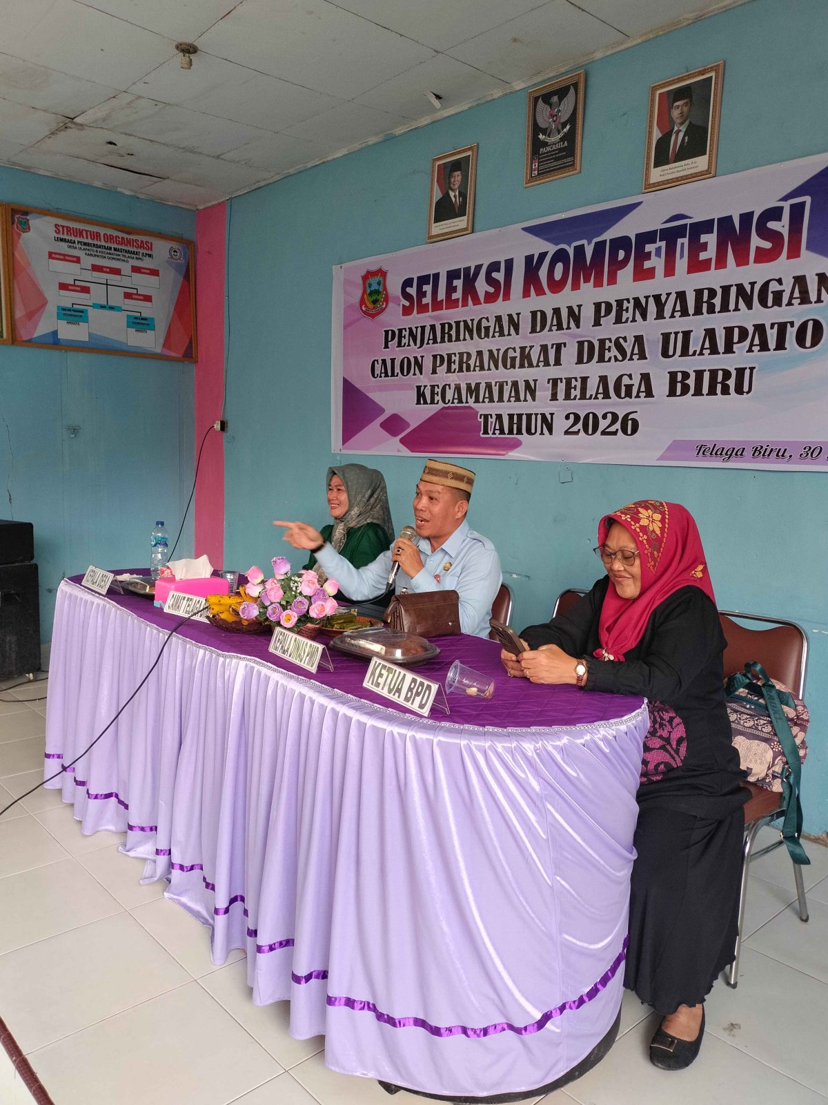Hadiri Seleksi Perangkat Desa Ulapato B, Camat Tekankan Loyalitas dan Kinerja Untuk Kemajuan Desa